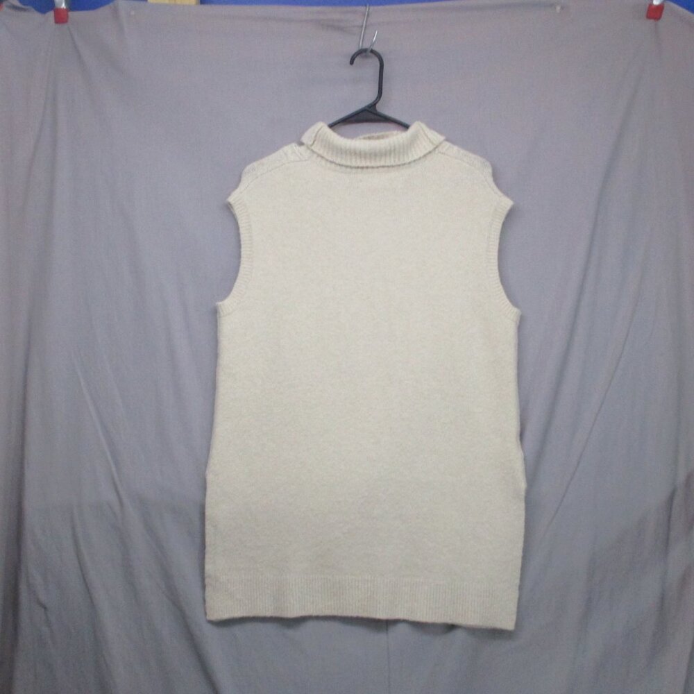 NWT Loft Sweater Vest Soft White Women Size | S - Picture 10 of 13